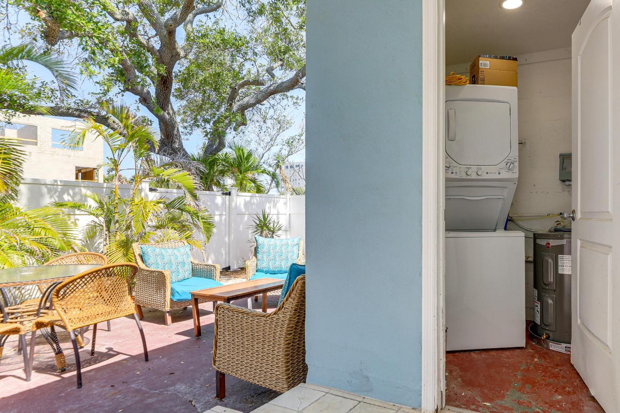 Indian Rocks Duplex, Close To Beaches! Clearwater Beach